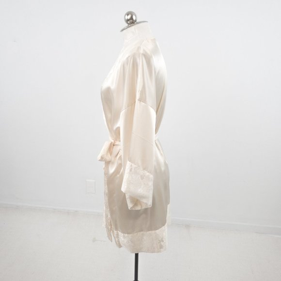 Victoria’s Secret OS Satin Wrap Belted Robe Gown Cream Ivory White Wedding Sexy - Picture 5 of 12